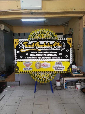 Papan Bunga di Kalensari Compreng